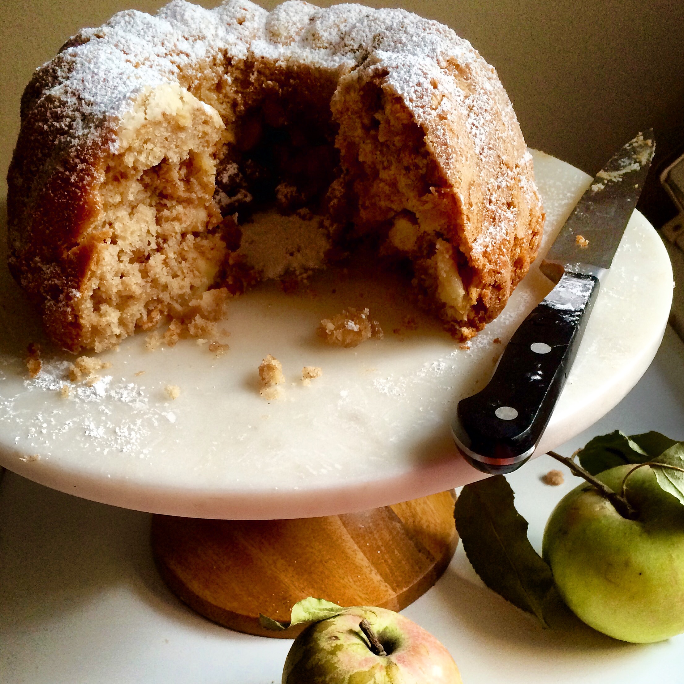 Cinnamon Apple Cake | Edible Nashville