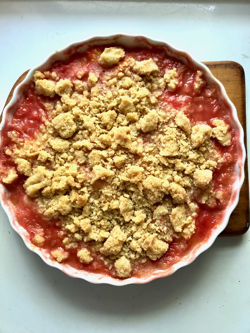 easy-fresh-peach-crisp-edible-nashville