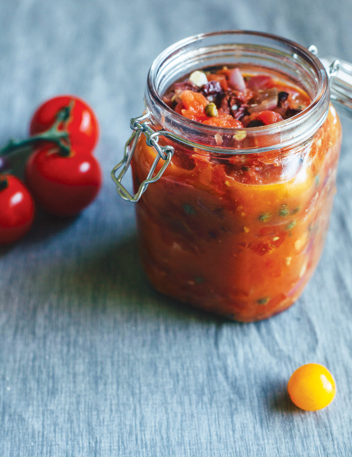 Late-Summer Tomato Sauce | Edible Nashville