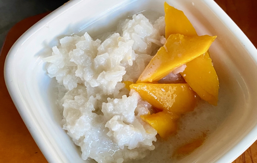 Mango & Peach Sticky Rice - RECIPE - nobizlikedoughbiz