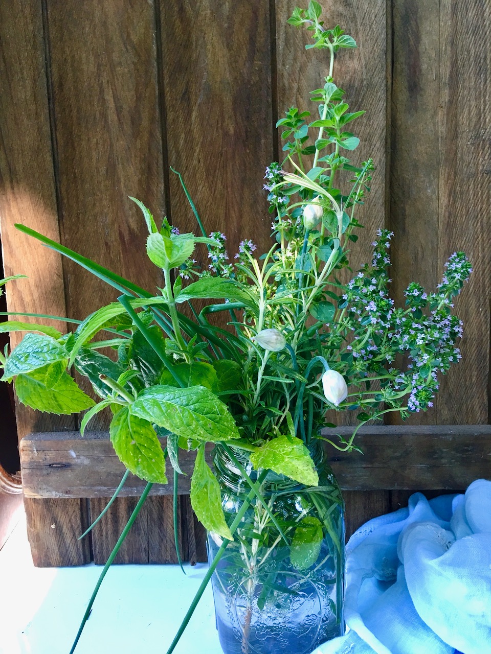 Fresh_herbs.jpg