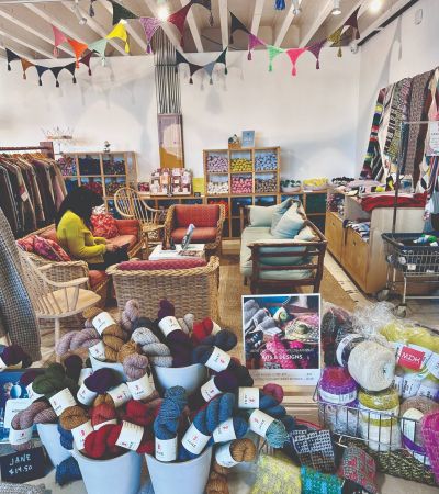 Cozy quarters at MDK’s world HQ in Nashville (Modern Daily Knitting)