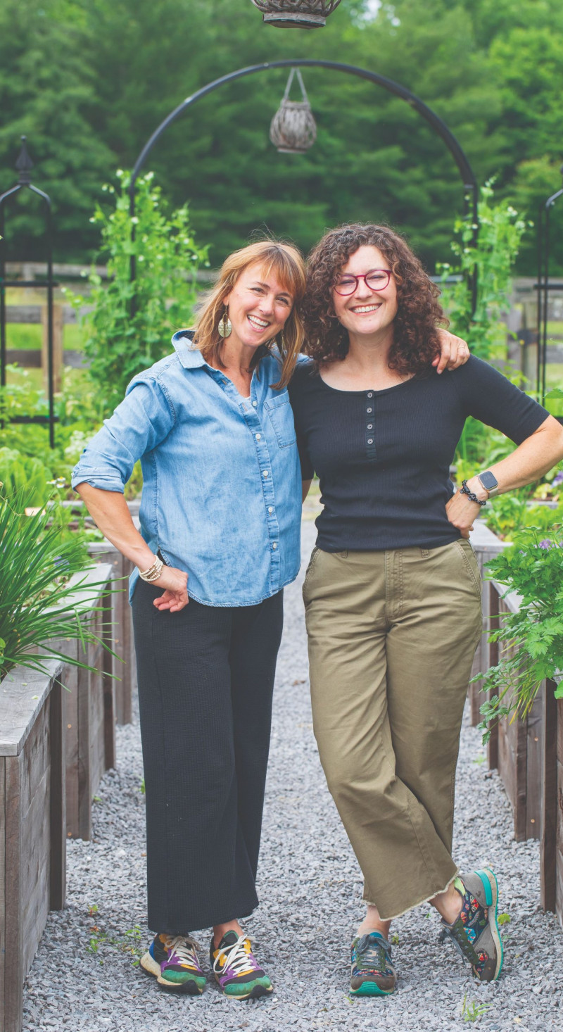 Sarah Ruzic and Abi Tapia (Natalie Metzger)